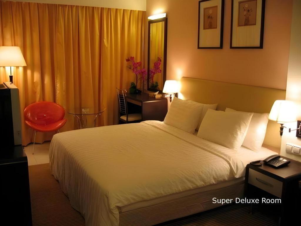Ritz Garden Hotel Ipoh Exterior foto