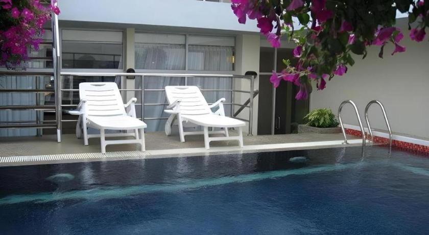 Ritz Garden Hotel Ipoh Exterior foto